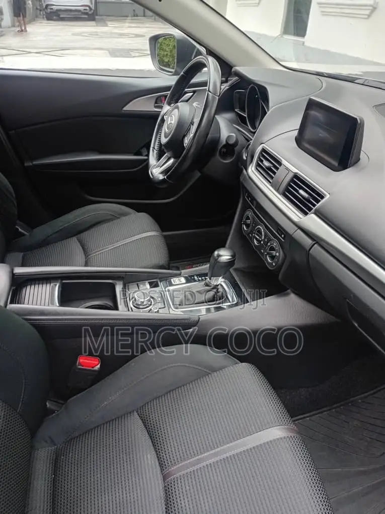 Mazda 3 2018 Gray