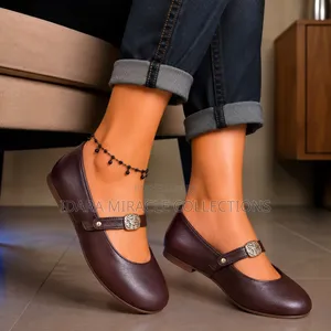 Female Luxury Flat Shoe