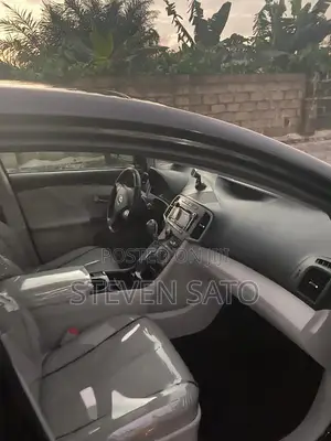 Toyota Venza 2011 Black
