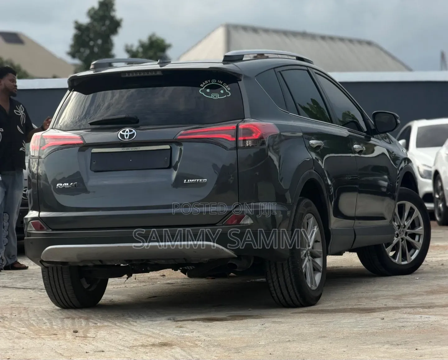 Toyota RAV4 2017 Gray