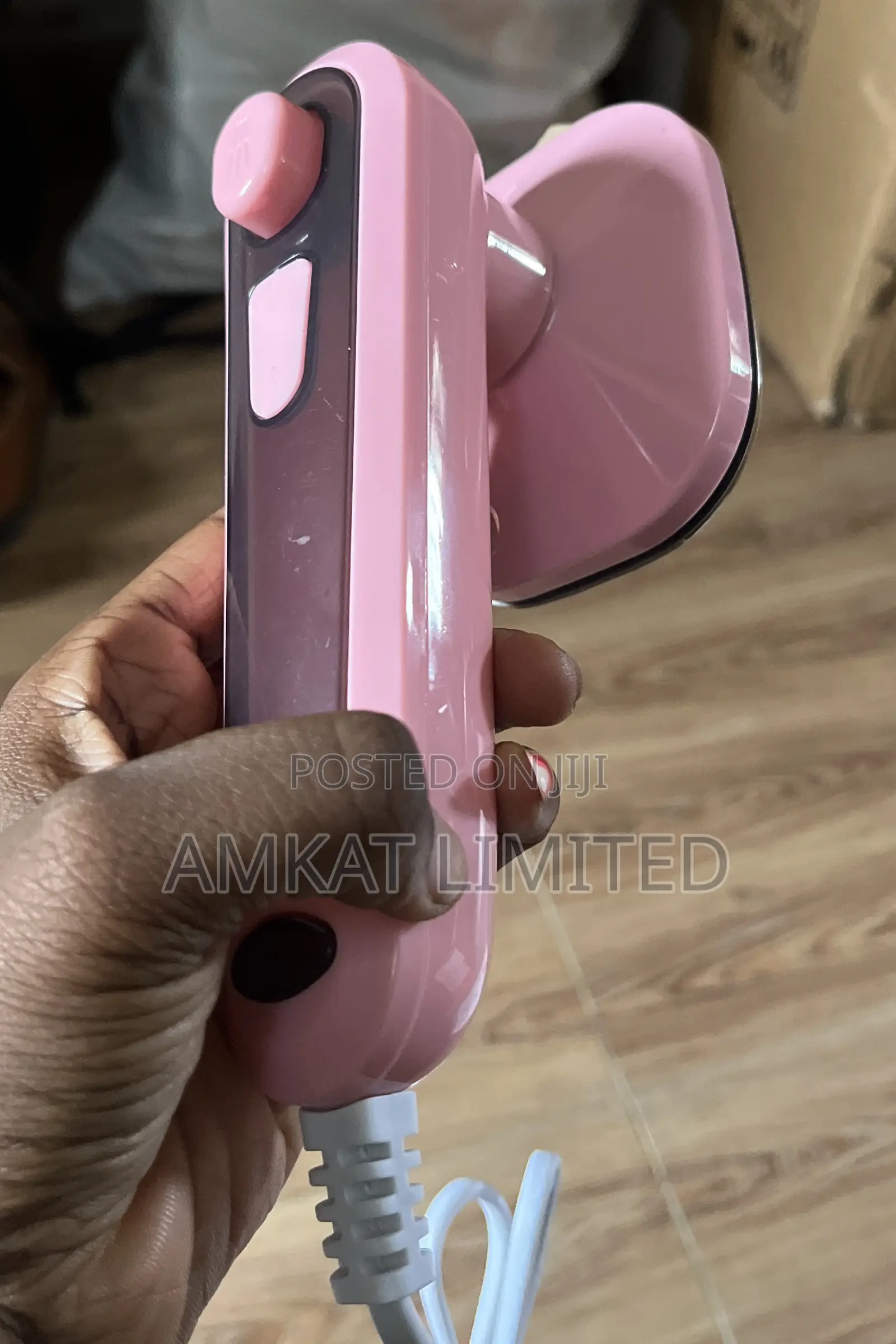 Dry Iron With Spray