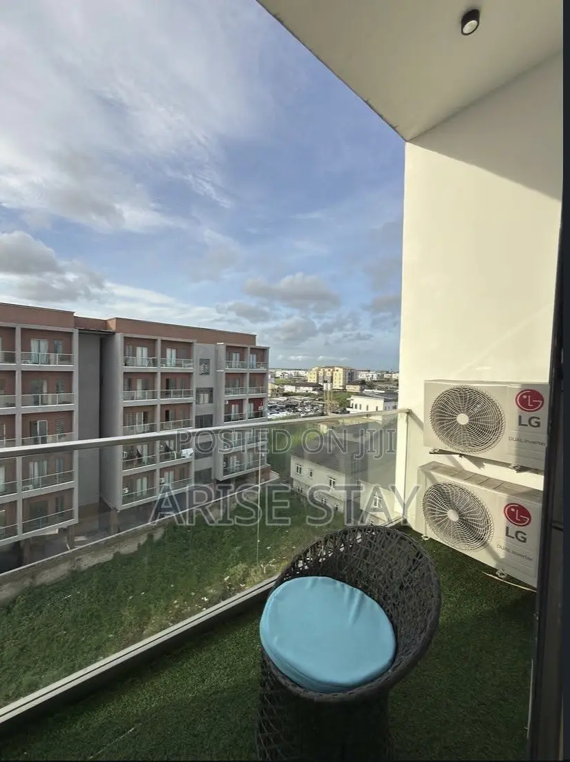 2 Bedroom Shortlet Ikate Lekki With Pool, PS5 Gym