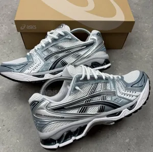 Oasis Fashion Sneaker