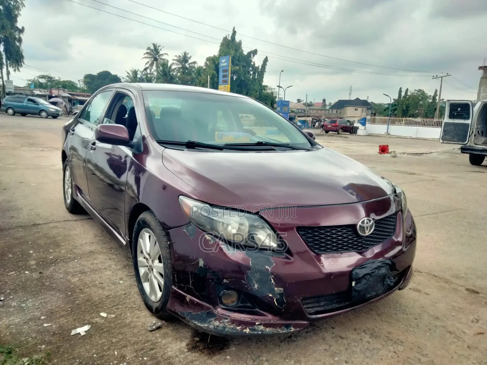 Toyota Corolla 2010 Brown