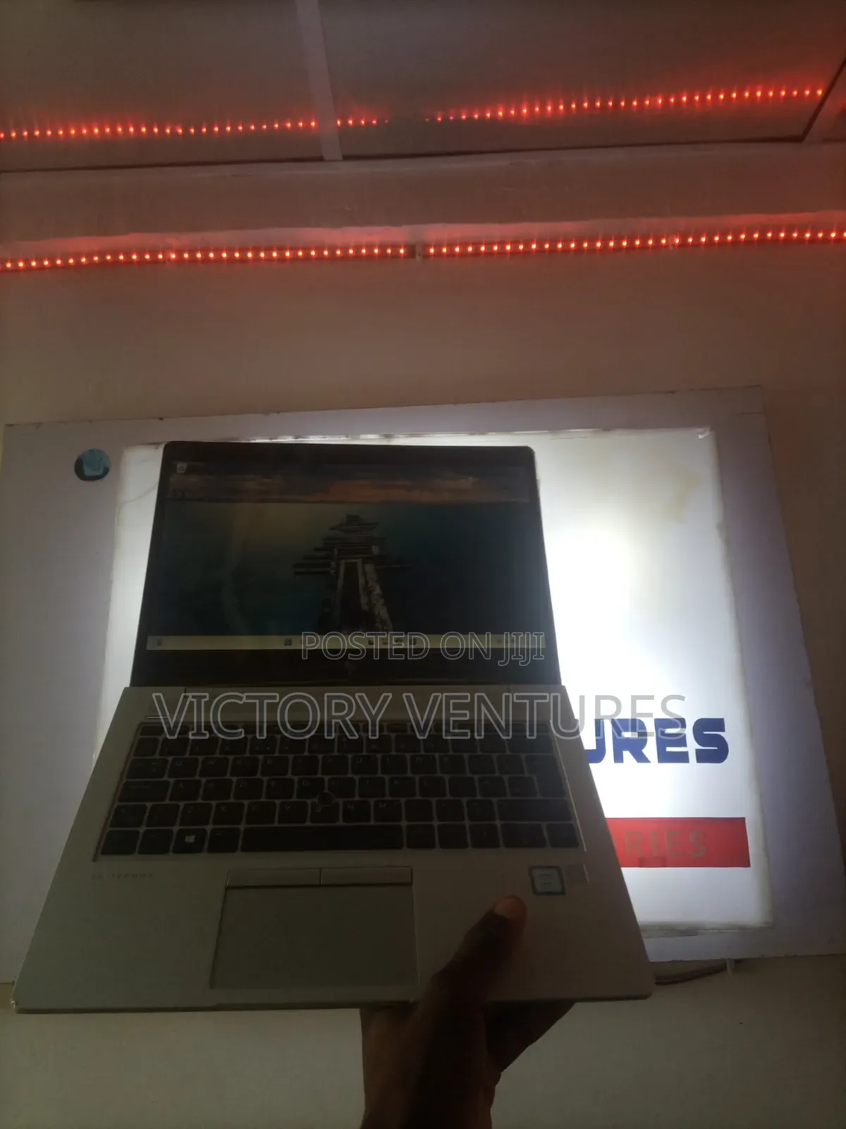 Laptop HP EliteBook 830 G6 8GB Intel Core i5 SSD 256GB