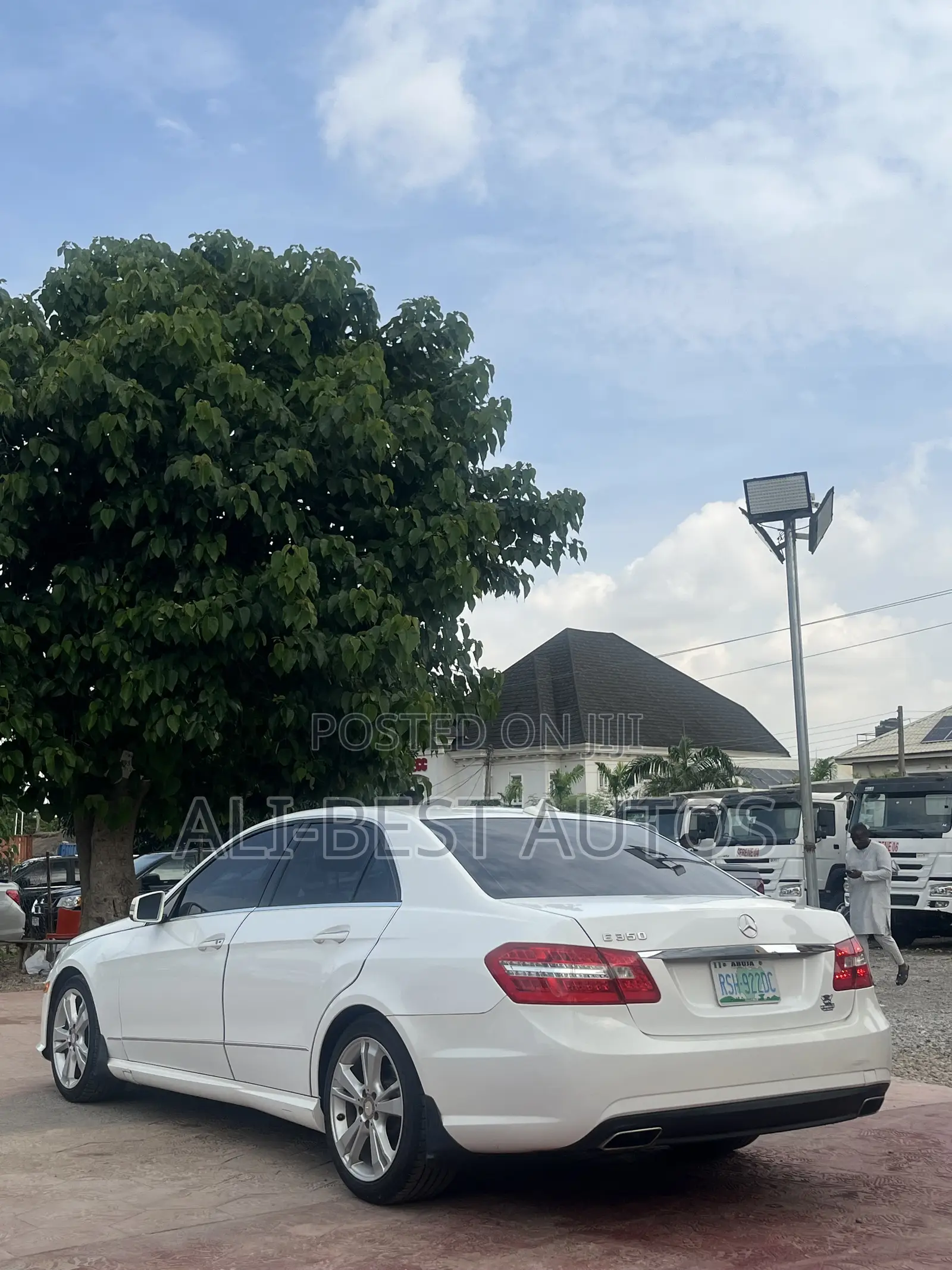 Mercedes-Benz E-Class 2012 White