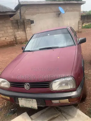 Volkswagen Golf 1999 Red