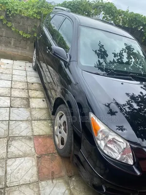 Pontiac Vibe Automatic 2004 Black