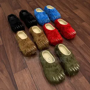 Premium Hardest Studio Bear Claws Mules