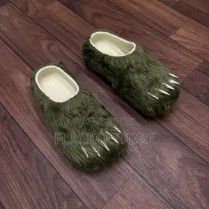 Premium Hardest Studio Bear Claws Mules
