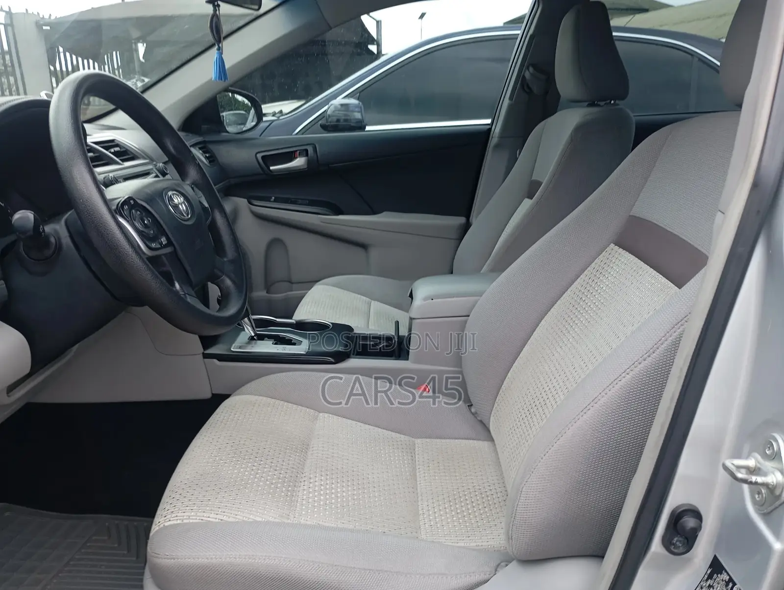 Toyota Camry 2013 Silver