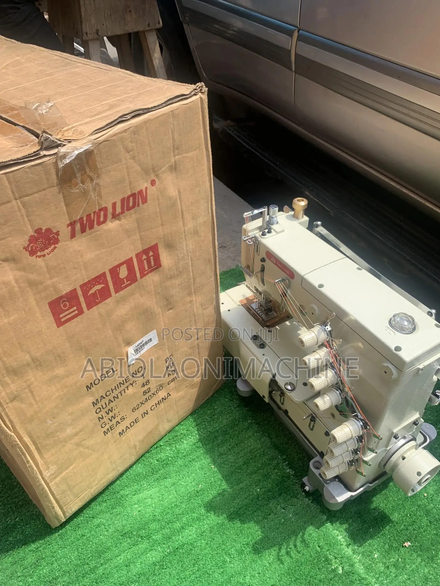 Elasticator Sewing Machine 1404