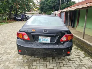 Toyota Corolla LE 4dr Sedan (1.8L 4cyl 4A) 2010 Black