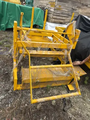 Gasoline Vibratory Egg Laying Block Mould