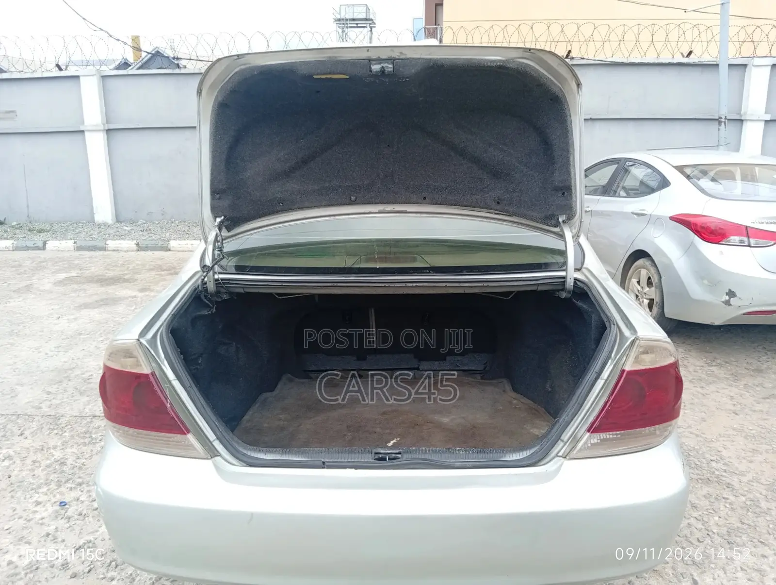 Toyota Camry 2005 Silver
