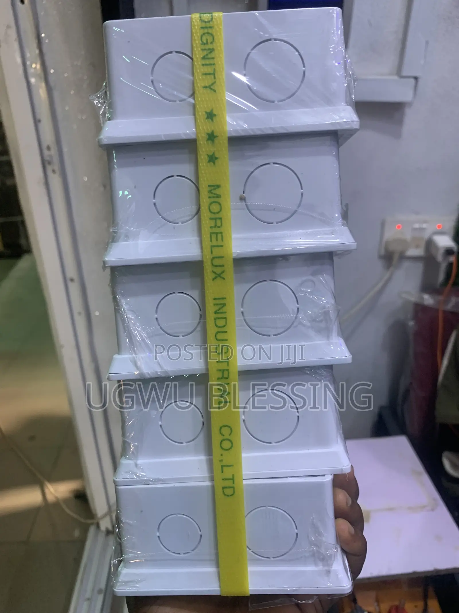 4 by 4 Adaptable Mounting Box