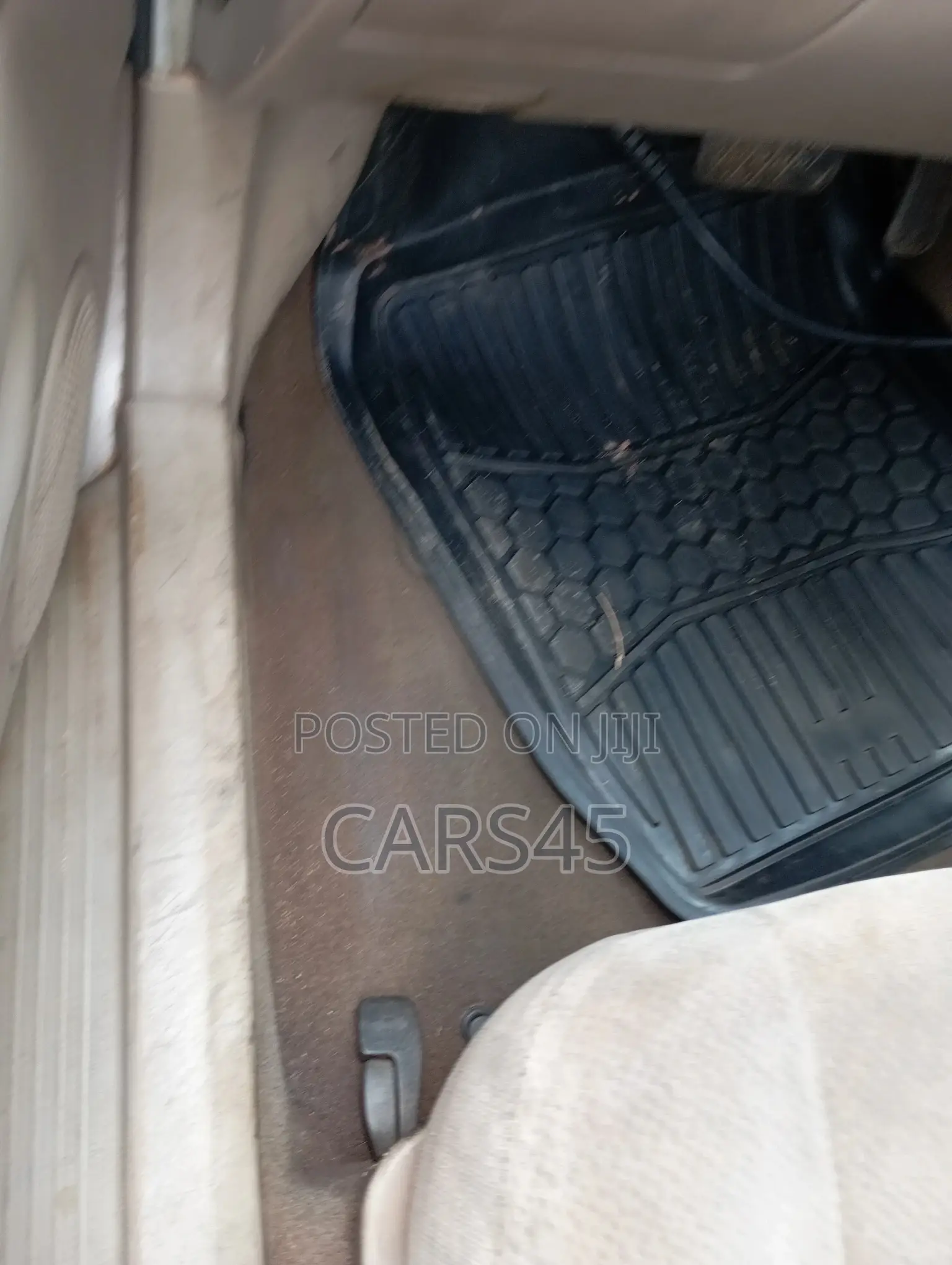Toyota Corolla 2001 Brown