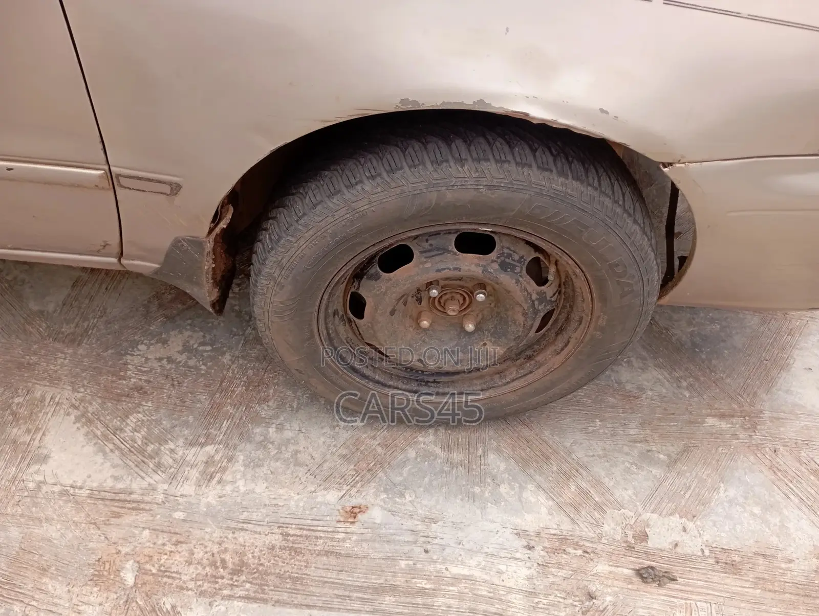 Toyota Corolla 2001 Brown