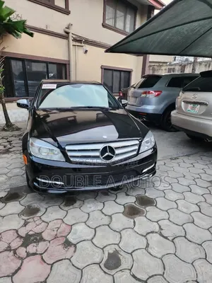 Mercedes-Benz C300 2009 Black
