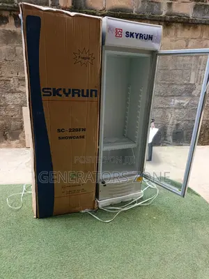 Skyrun SC-228FN Refrigerated Showcase for Stores