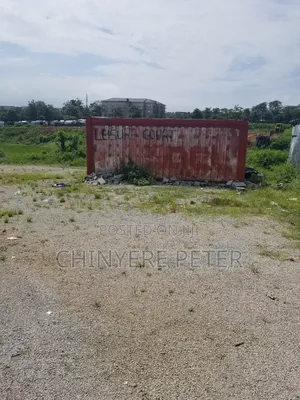 Doha Estate