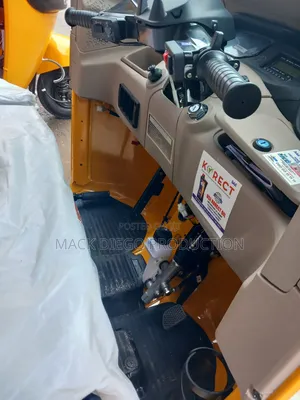 New Bajaj RE 2026 Red