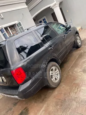 Honda Pilot 2005 Gray