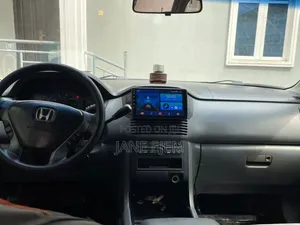 Honda Pilot 2005 Gray