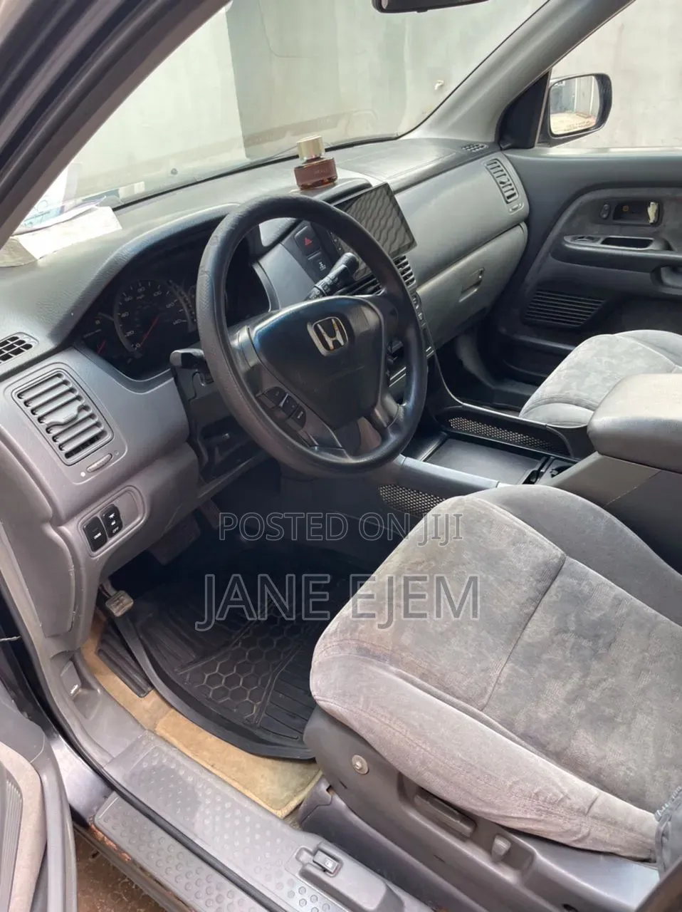 Honda Pilot 2005 Gray