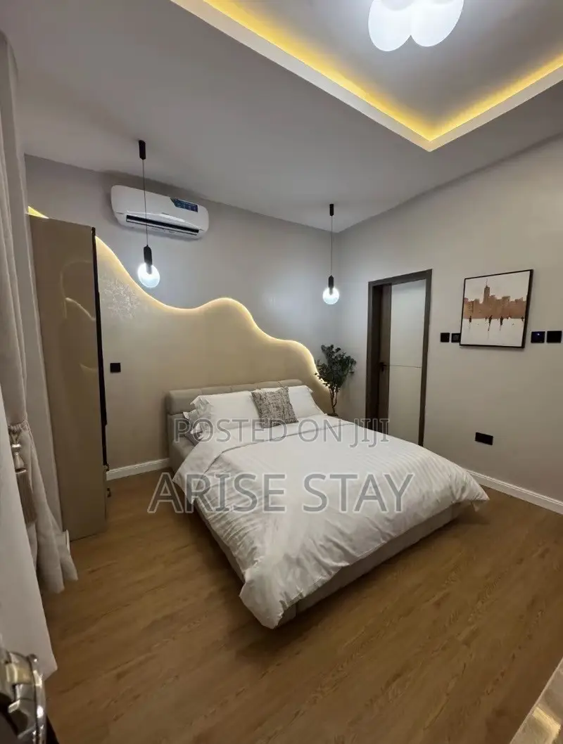1 Bedroom Shortlet in Lekki Phase 1