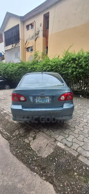 Toyota Corolla 2013 Green