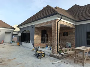 4bdrm Bungalow in Faplins Estate, Dakwo District for sale