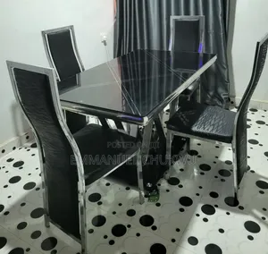 4 Seater Dining Table