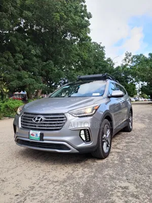 Hyundai Santa Fe Limited Ultimate FWD 2018 Silver