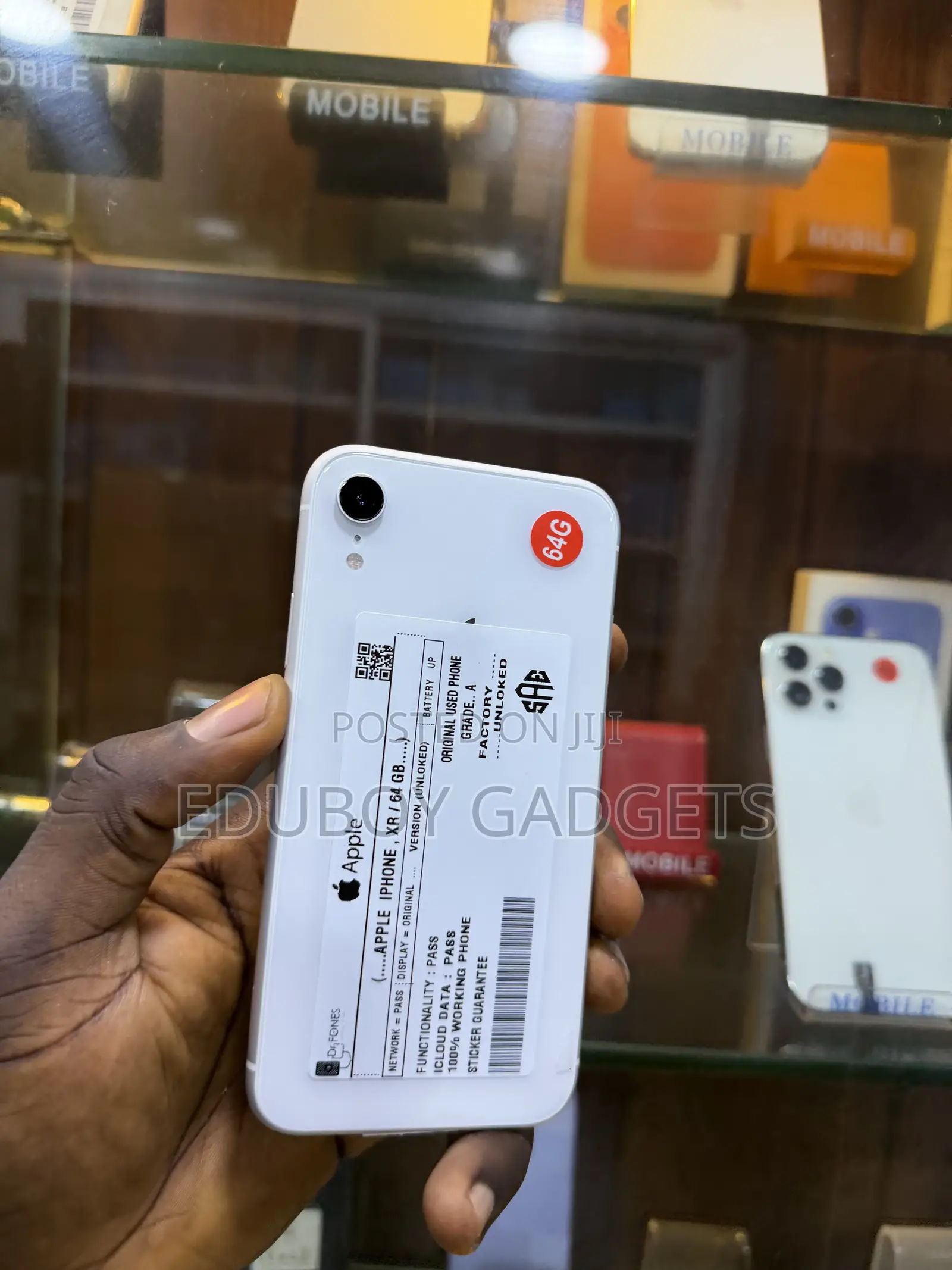 Apple iPhone XR 64 GB White