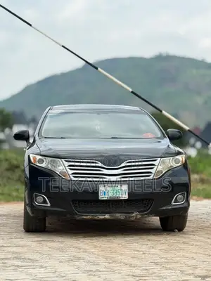 Toyota Venza LE 2010 Black