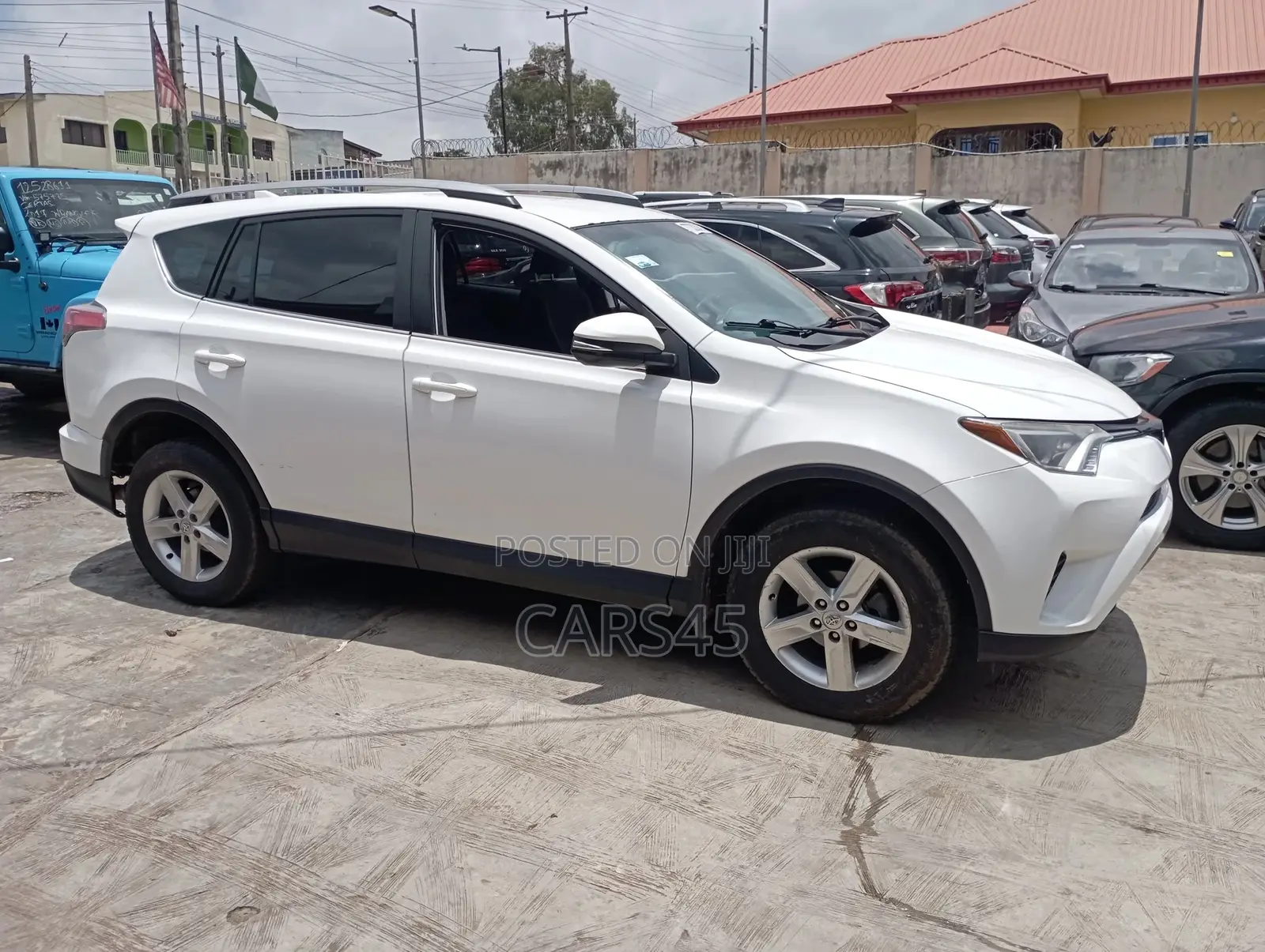 Toyota RAV4 2018 White