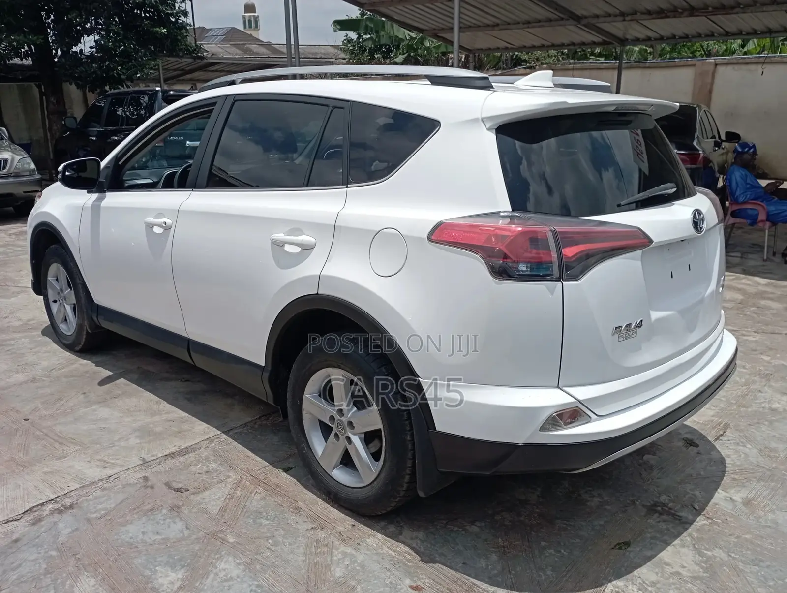 Toyota RAV4 2018 White