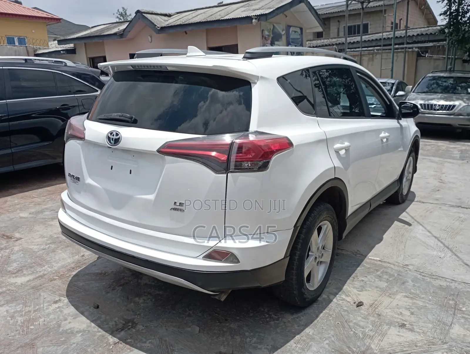 Toyota RAV4 2018 White