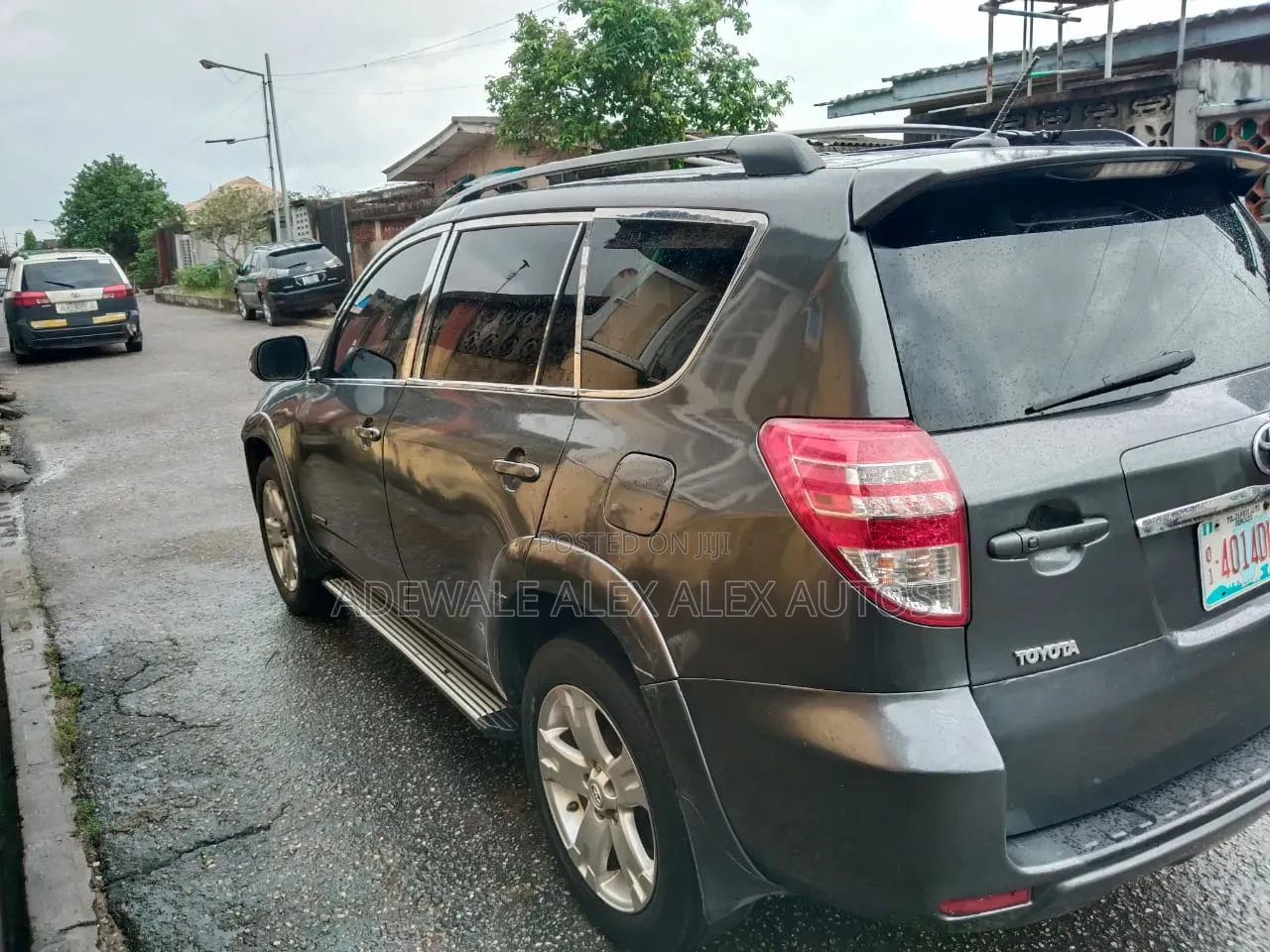 Toyota RAV4 3.5 2011 Gray