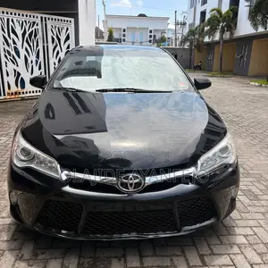 Toyota Camry SE 4dr Sedan (2.5L 4cyl 6A) 2017 Black