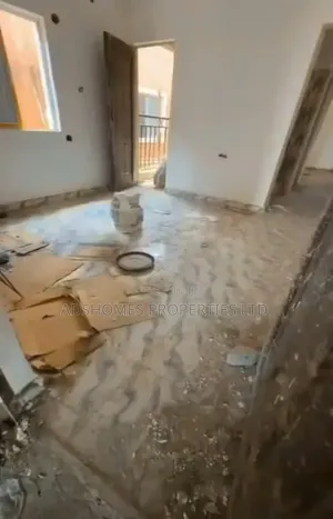 Mini Flat in Fadeyi for rent