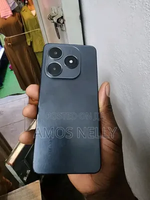 Tecno Spark 20 128 GB Black
