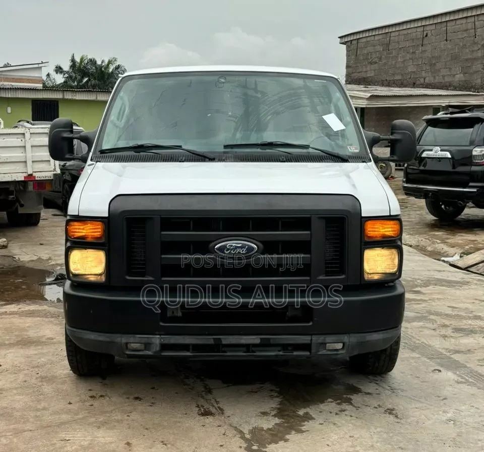 Ford E250 2011 White