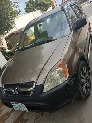Honda CR-V 2005 Brown
