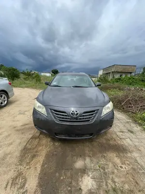 Toyota Camry 2009 Gray
