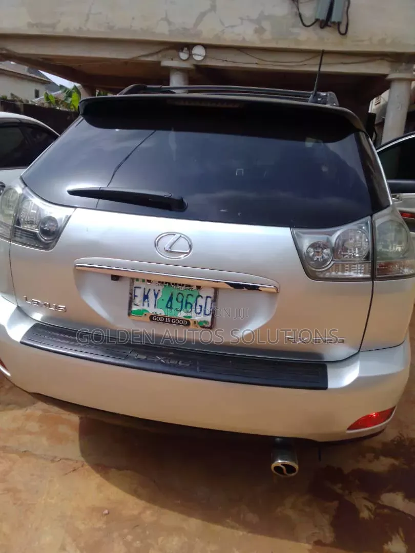 Lexus RX 2005