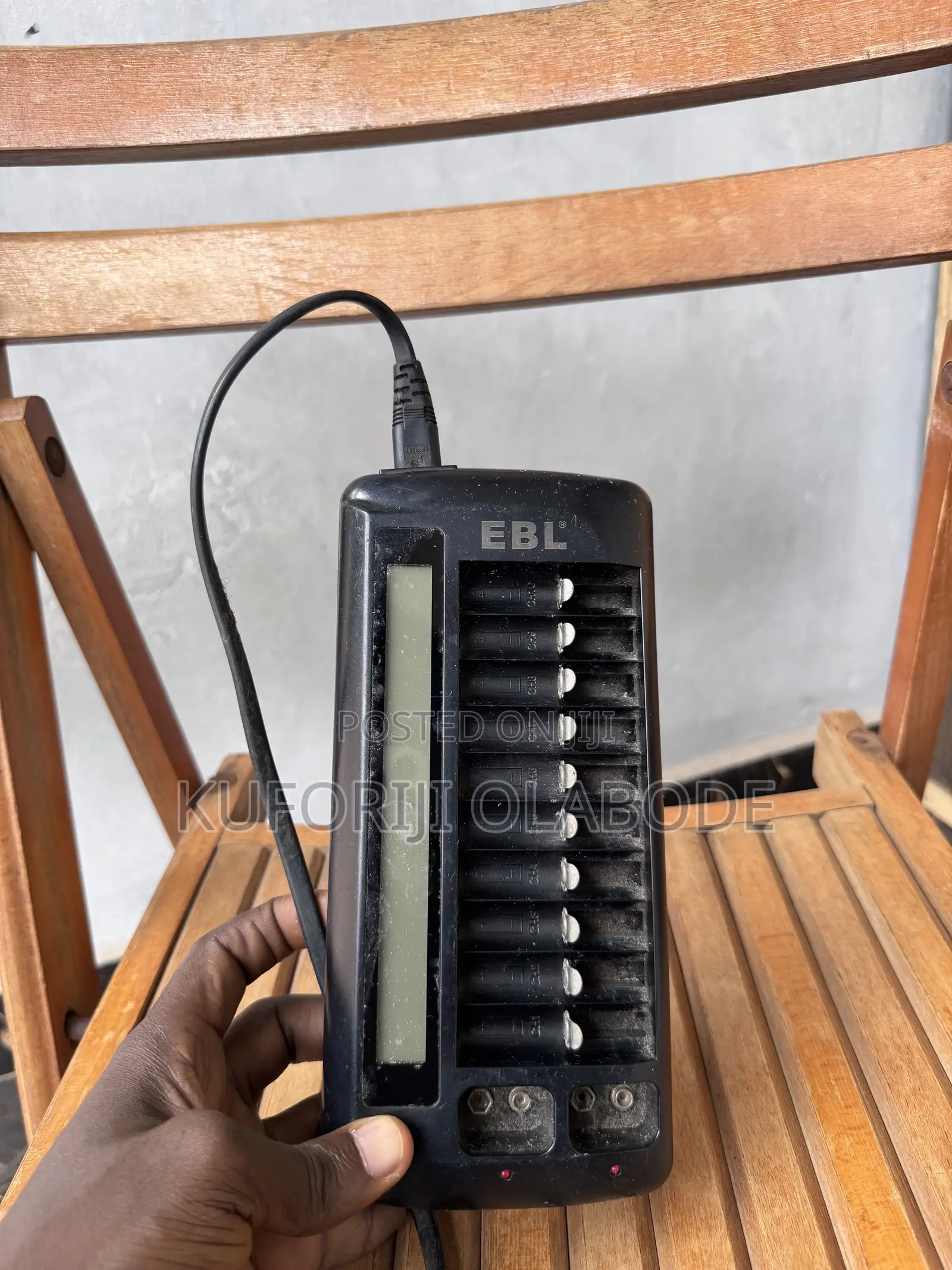 EBL 12-Bay LCD Universal Battery Charger (Model EBL-999).