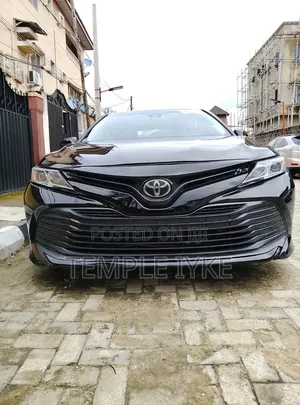 Toyota Camry 2018 Black