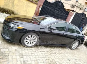 Toyota Camry 2018 Black